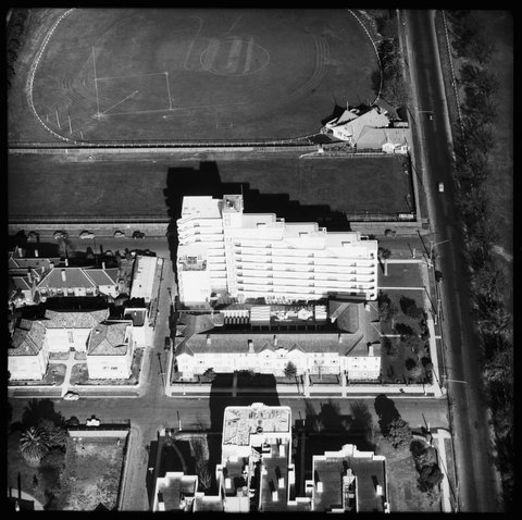 Aerial views from Albert Park, Victoria, 1951