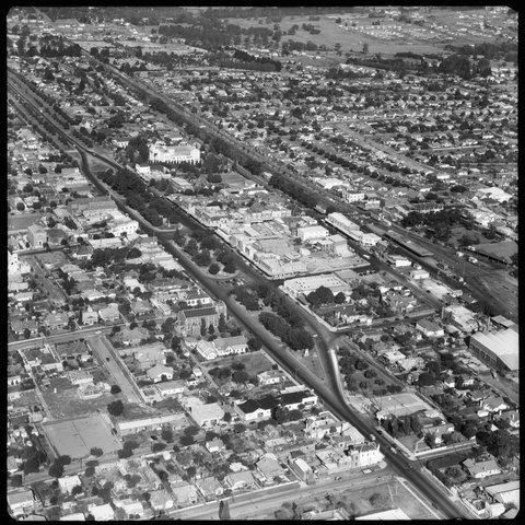 Aerial views of Box Hill, Victoria, 1953