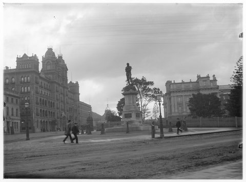 View down Spring Street showing Windsor Hotel and monument to General Gordon, 1889–1900
