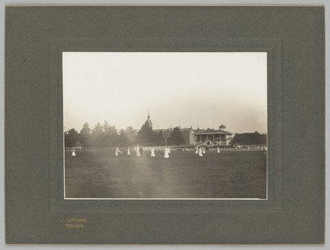 Women's cricket match at Geelong College between Geelong Ladies' Cricket Club and Miss Kelly's Toorak, 1905