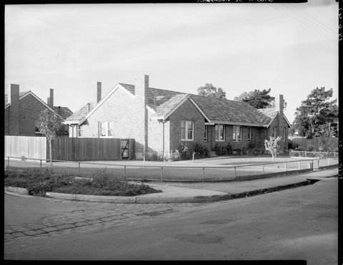 Housing Commission of Victoria homes on the Northcote Estate, 1947