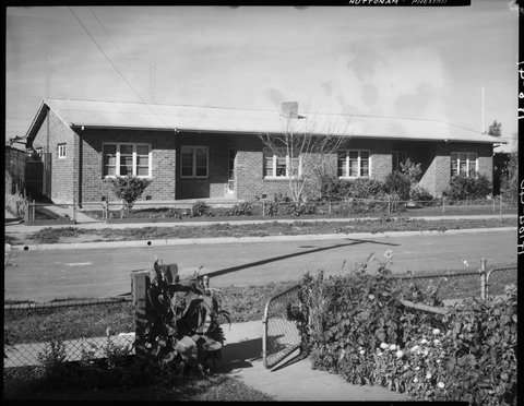 Housing Commission of Victoria homes on the Preston Estate, including the Huttonham Estate, 1947