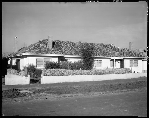 Housing Commission of Victoria homes in Brunswick, including Kitchener St., Albion St. and Curtin Ave, 1947