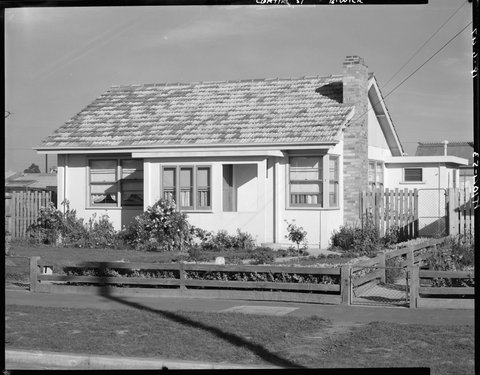 Housing Commission of Victoria homes in Brunswick, including Kitchener St., Albion St. and Curtin Ave, 1947
