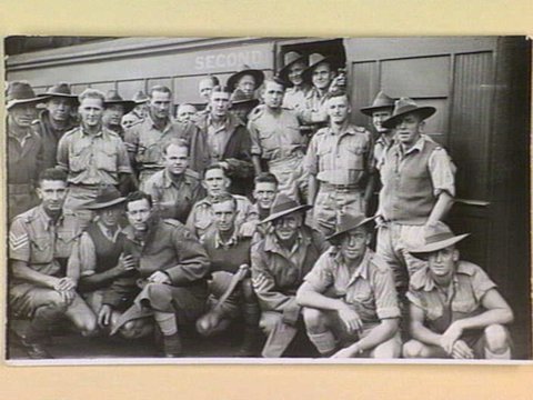 Victorian and interstate troops on leave from Darwin (Northern Australia) at Spencer Street Station, 1939–45