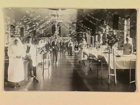 Ward at the Austin Hospital Heidelberg, decorated with streamers and Japanese lanterns, c. 1910