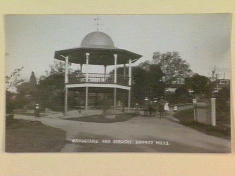 BANDSTAND AND GARDENS. SURREY HILLS, c. 1914