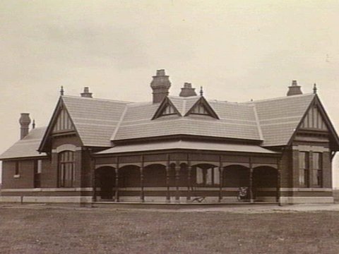 "Vondo", Queen Street, Preston, 1865–95