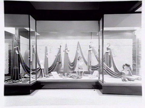 Fabric display, shop window, Manton's Drapers, 226-36 Bourke Street, Melbourne, c. 1940