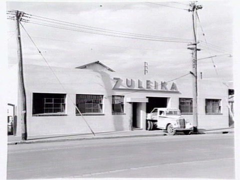 Zuleika Fibrous Plaster manufacturers, 34 Union St., Brunswick, 1940s