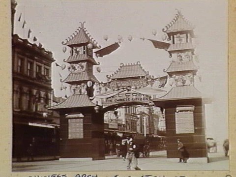 Chinese Arch, Swanston St, c. 1901