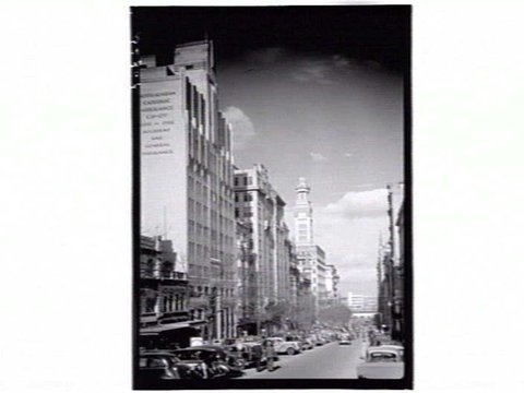 Melbourne in the late 1930s. Looking south down Queen Street from Bourke Street