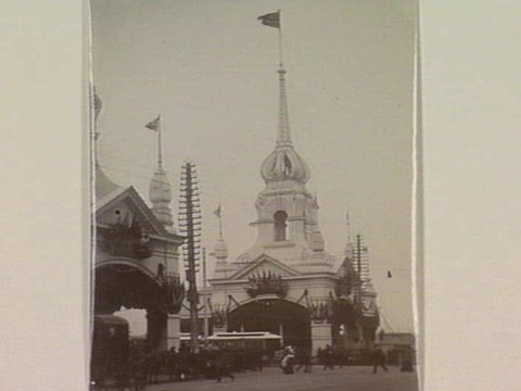 Flinders Street Railway Station, decorated for the occasion of the tour of the Duke and Duchess of York and Cornwall, 1901