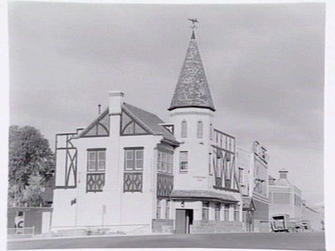 Riverside Inn, Richmond, 1938–40