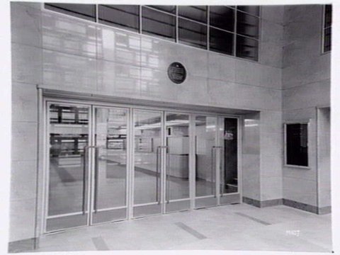 Commonwealth Bank of Australia, 219-225 Bourke Street, Melbourne, 1937–43