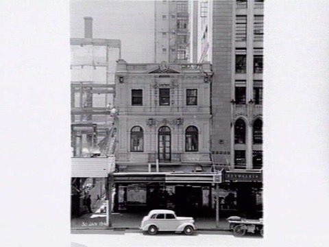 Buildings in Elizabeth Street, Melbourne, 1940
