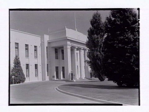 Entrance City Hall, Box Hill, 1948