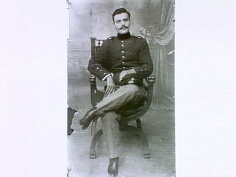 Constantine Mavrokefalou (Black) from Ithaca, photographed in Melbourne 1912