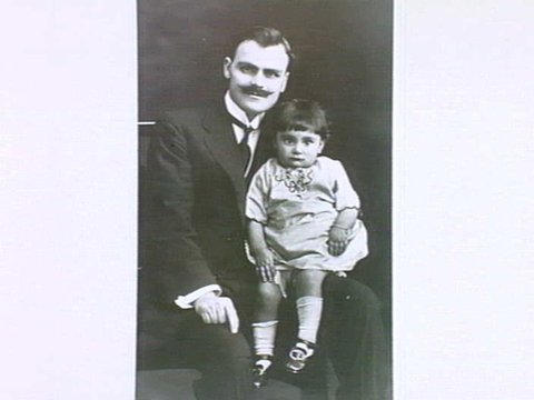 Constantine Black photographed with his eldest child, Nina, in Melbourne ca. 1917