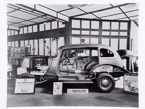 Display of 1936 Terraplane by Hudson-Terraplane, built by Ruskin Motor Bodies of Dudley Street, West Melbourne