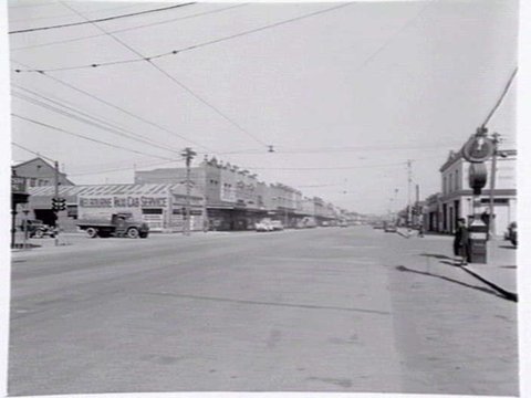 Bridge Rd. Richmond, at corner of Burnley St., showing Melbourne ... Cab Service, c. 1949