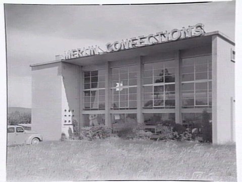 Merlin Confections office and factory at 32 Maroondah Highway, Ringwood, c. 1951