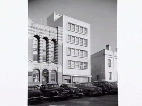 [Exterior, Transport and General Insurance Company, 10-12 Queen Street, and Arnold House, 14-16 Queen Street, designed by Leslie M. Perrott, c. 1952