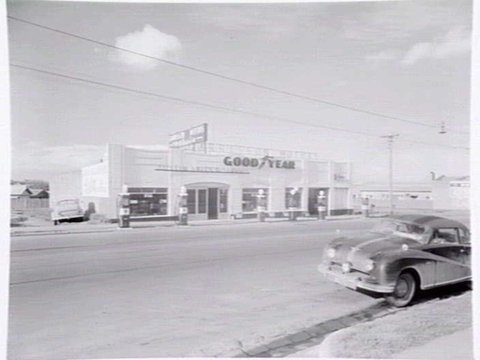 Exterior, Garrison Motors, 18 Keilor Road, Essendon, 1952