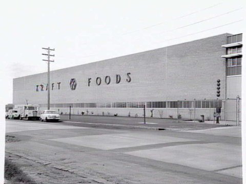 Exterior, new plant, Kraft Foods, Salmon Street, Port Melbourne, c. 1951