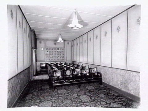 Hoyt's Theatrette, above the Regent Theatre, Collins Street, Melbourne, 1932