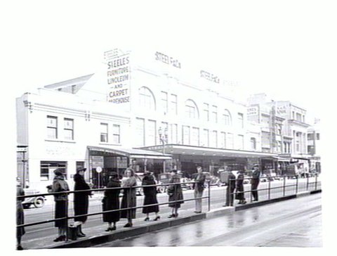 Street scene, Swanston Street, Melbourne, c. 1930