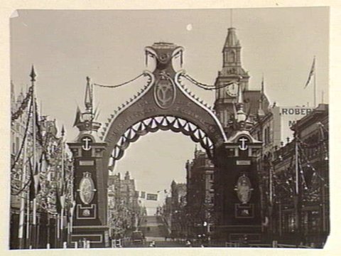 Bourke Street, looking west from Swanston Street, c. 1901