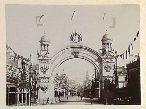 Looking west along Bourke Street, c. 1901