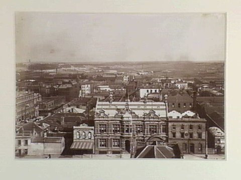 View of Melbourne, showing Government House in background, 1876–94