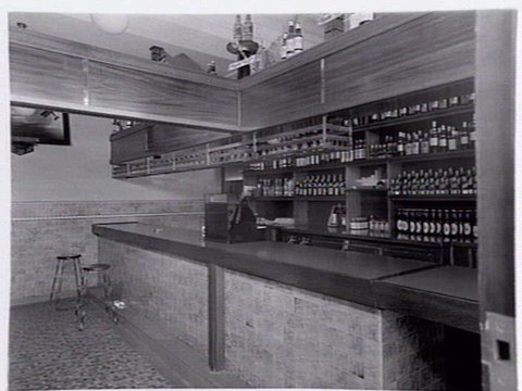 Bar, Essendon Hotel, 1937