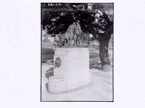 Man with the Donkey Memorial, Melbourne, 1948