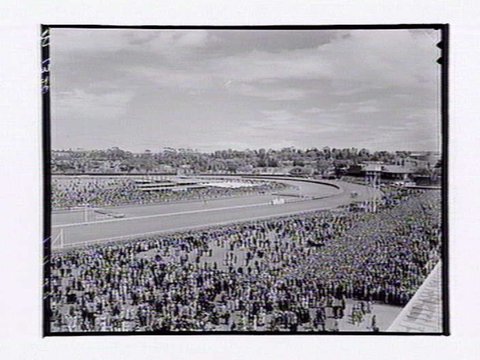 Bird's-eye view of Flemington Racecourse, Melbourne Cup Day, 1949