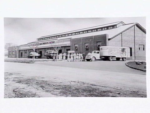 Kraft factory at Riverside Ave., South Melbourne and Milk Products factory, 1947