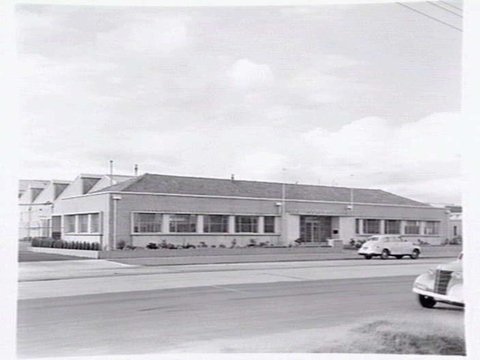 Glazebrook Australia Pty Ltd, Paints, Enamels and Lacquers, 269-97 Williamstown Rd. Port Melbourne, 1947