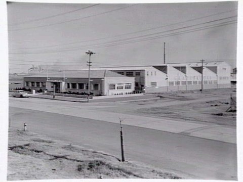 Glazebrook Australia Pty Ltd, Paints, Enamels and Lacquers, 269-97 Williamstown Rd. Port Melbourne, 1947