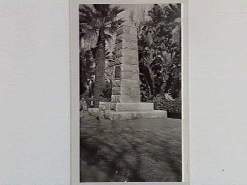 Cook's Obelisk, Melbourne, 1934