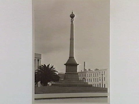 Eight Hour Day monument, Melbourne, 1910–40