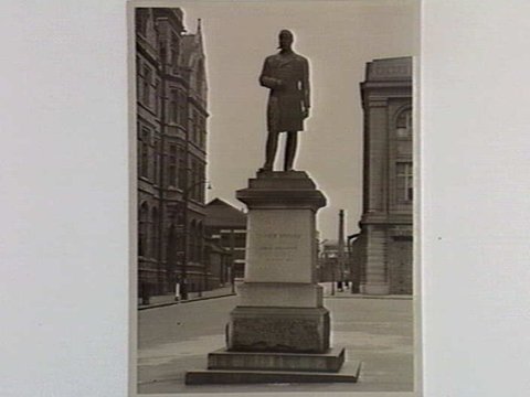 Statue of Francis Ormond, situated at the entrance to RMIT, latrobe St., Melbourne, 1910–40