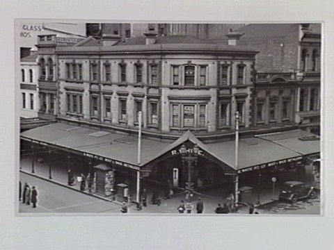 White's Corner Building on the S.W. corner of Elizabeth and Collins Streets, 1936