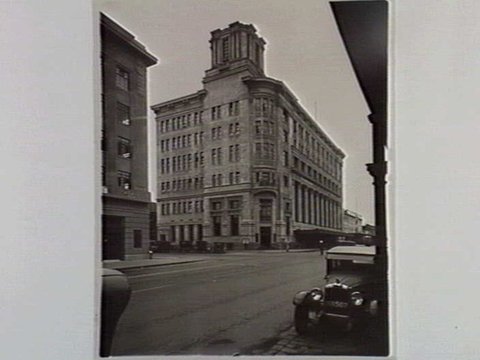 Argus Office, corner of Elizabeth and Latrobe Streets, c. 1930