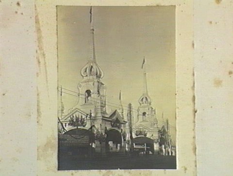 Princes Bridge and Flinders Street Railway Station towers, built on two corners of Flinders and Swanston Streets, Melbourne, 1901