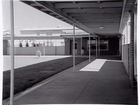 Castlefield Shopping Centre, Hampton, on the Sandringham Estate built by the Housing Commission of Victoria, c. 1953