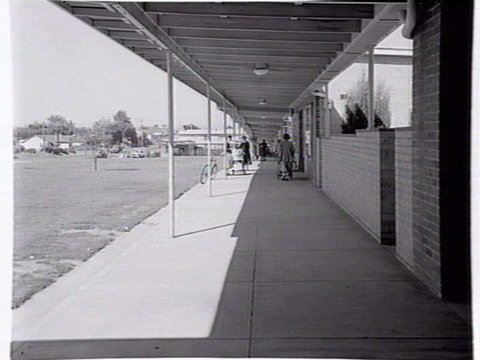 Castlefield Shopping Centre, Hampton, on the Sandringham Estate built by the Housing Commission of Victoria, 1950–56