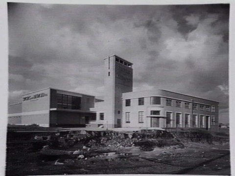 Spicers & Detmold Pty. Ltd., stationers and manufacturers, Moreland Road, Coburg, c. 1943