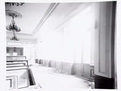 Homeden' interior, possibly home of George Nicholas, 48 Lansell Rd. Toorak, 1951